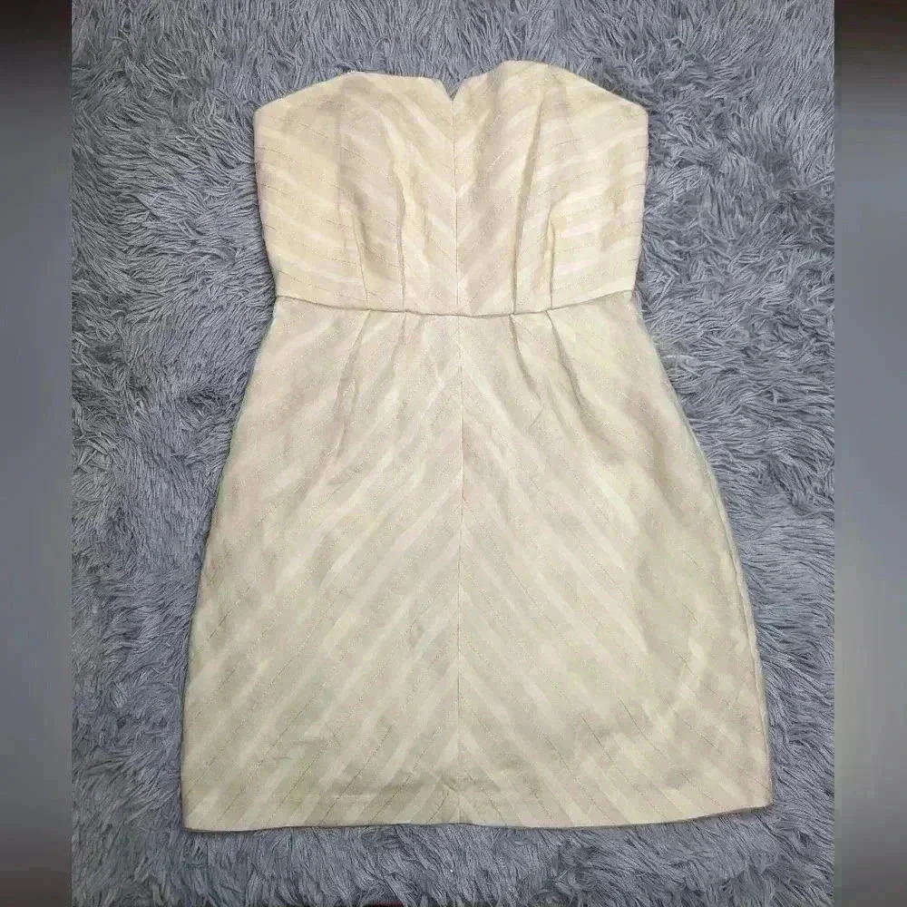bcbgeneration dress cocktail size 6 beige dress zip in the back 